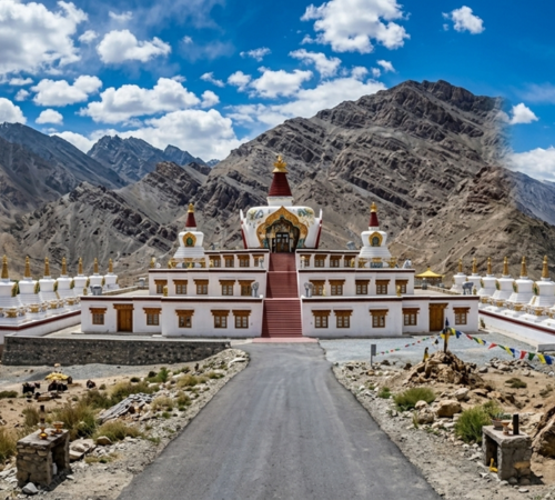 Shanti Stupa